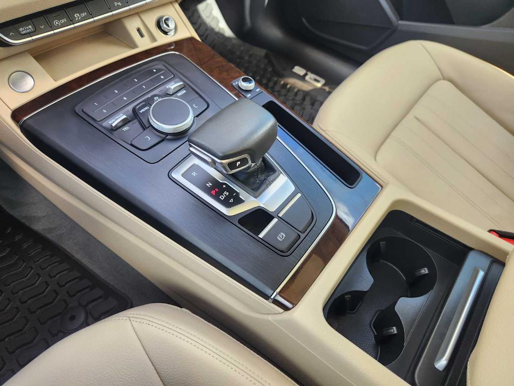 used 2020 Audi Q5 car, priced at $26,491