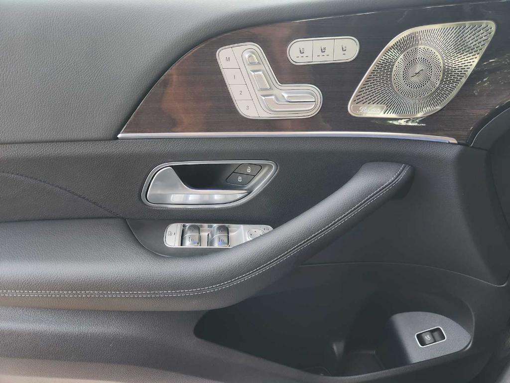 used 2025 Mercedes-Benz GLS 450 car, priced at $82,992