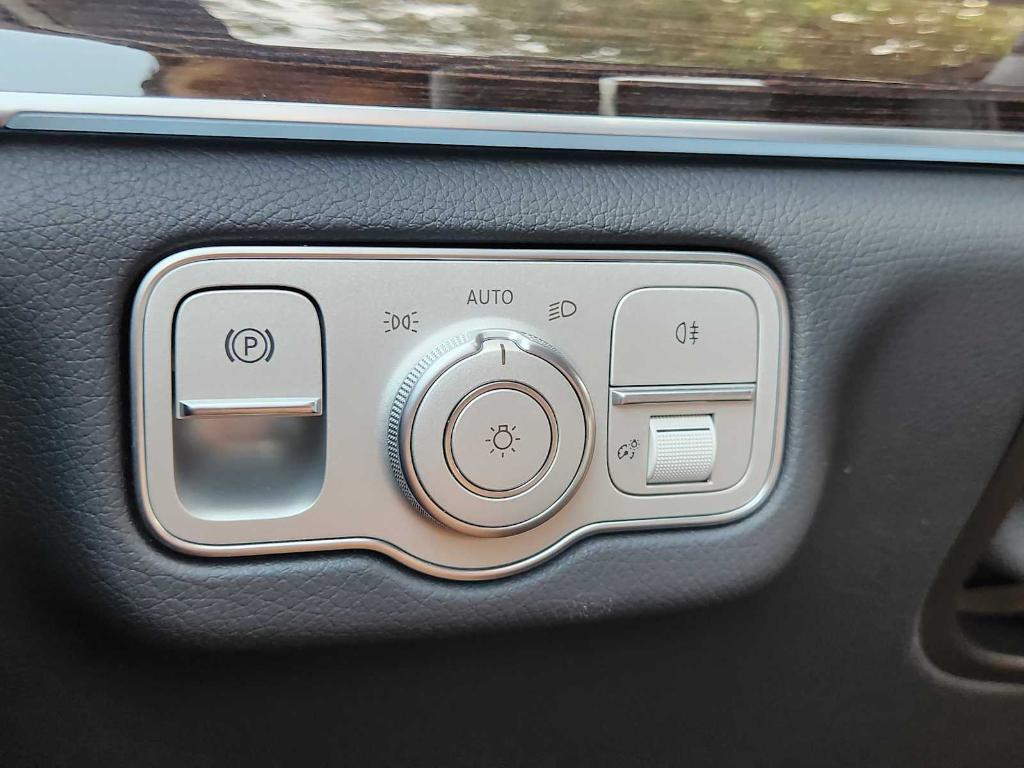used 2025 Mercedes-Benz GLS 450 car, priced at $82,992
