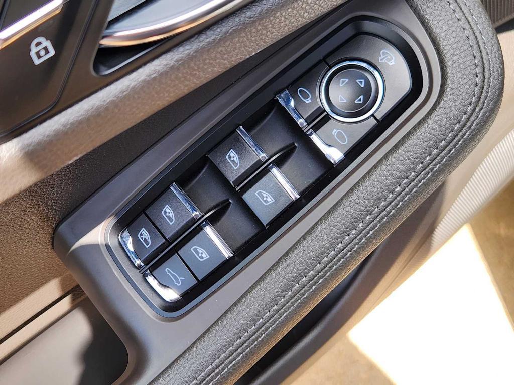 used 2022 Porsche Macan car, priced at $59,990