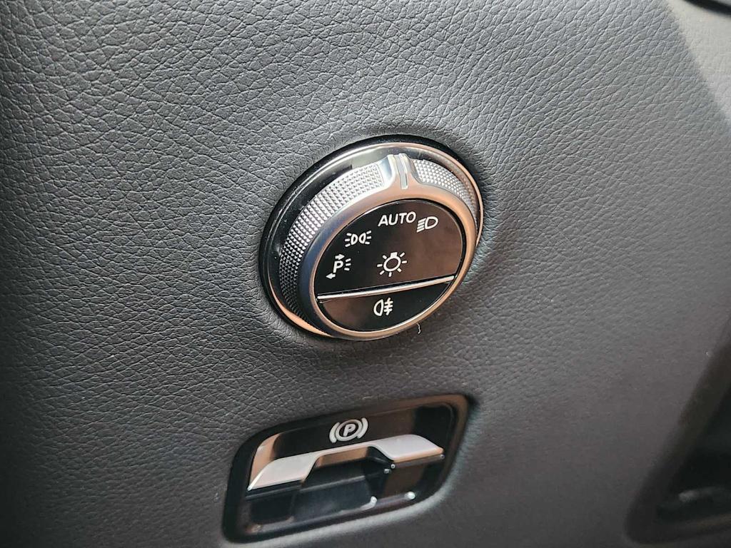 used 2025 Mercedes-Benz GLC 300 car, priced at $45,980
