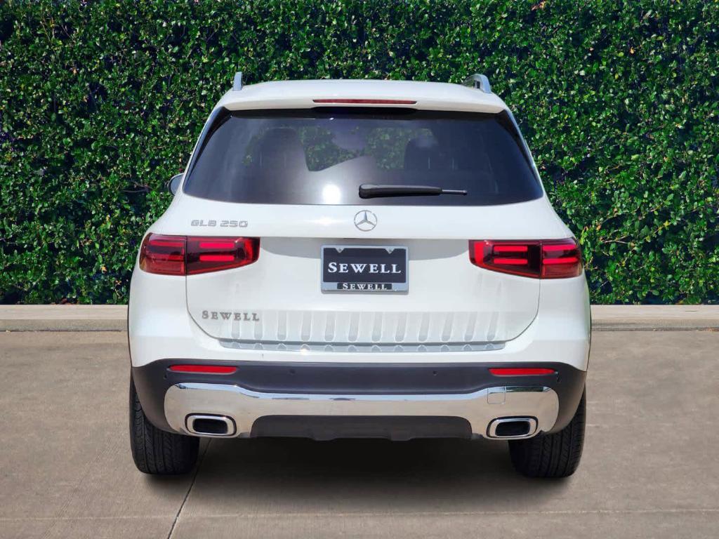 used 2025 Mercedes-Benz GLB 250 car, priced at $39,770