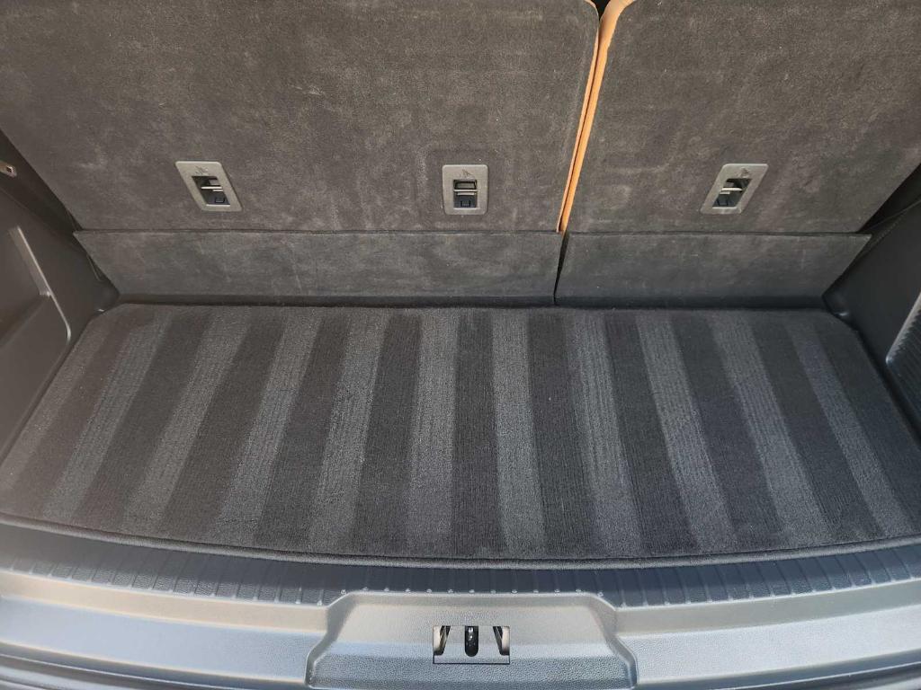 used 2022 Ford Expedition car, priced at $52,990
