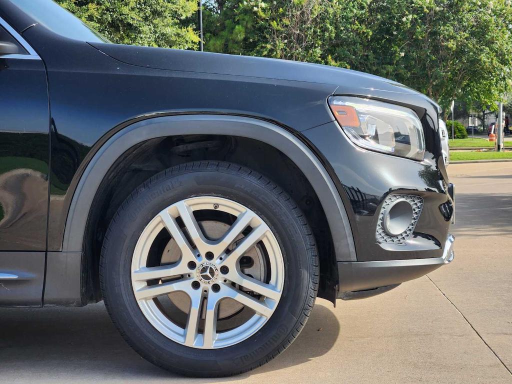 used 2020 Mercedes-Benz GLB 250 car, priced at $25,493