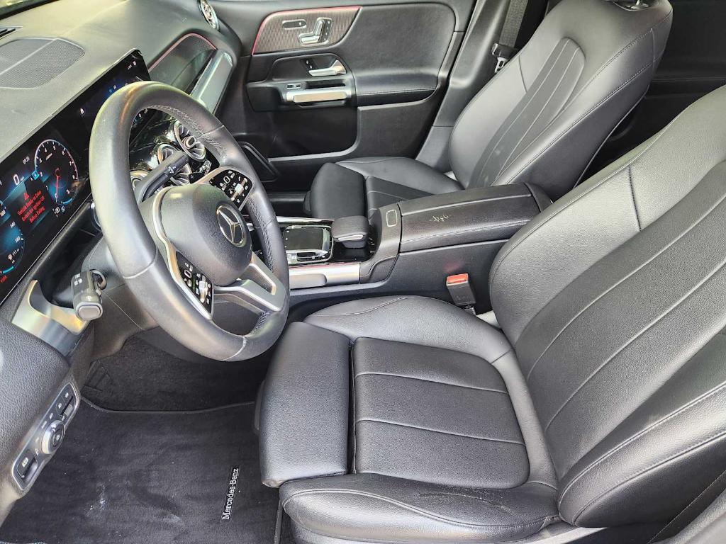 used 2020 Mercedes-Benz GLB 250 car, priced at $25,493