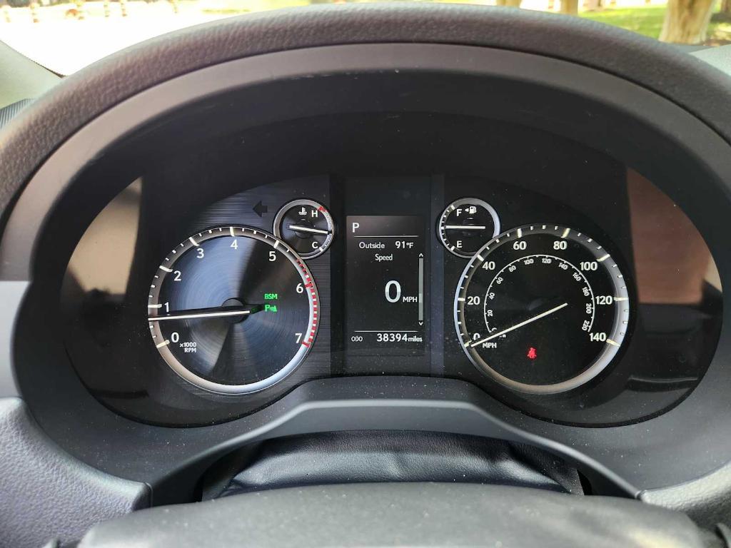 used 2021 Lexus GX 460 car, priced at $46,990