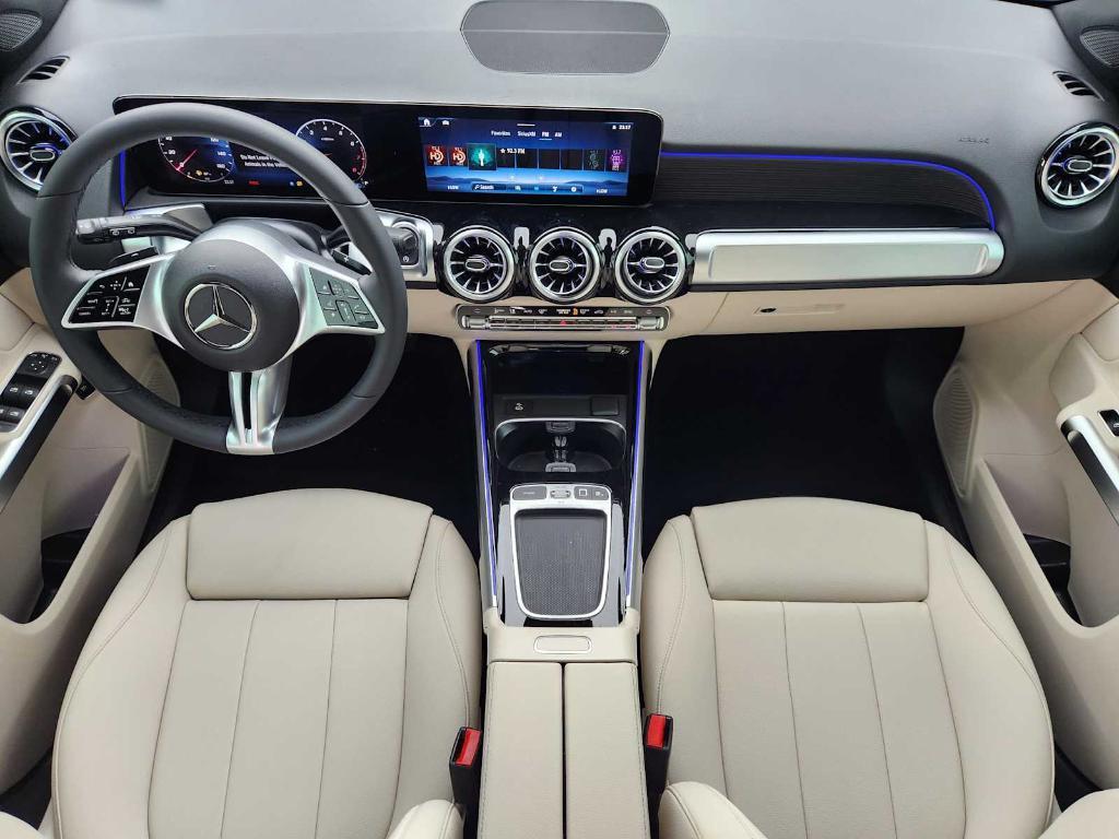 new 2025 Mercedes-Benz GLB 250 car, priced at $51,045