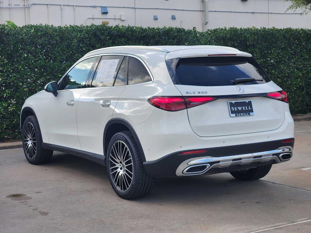used 2023 Mercedes-Benz GLC 300 car, priced at $36,491