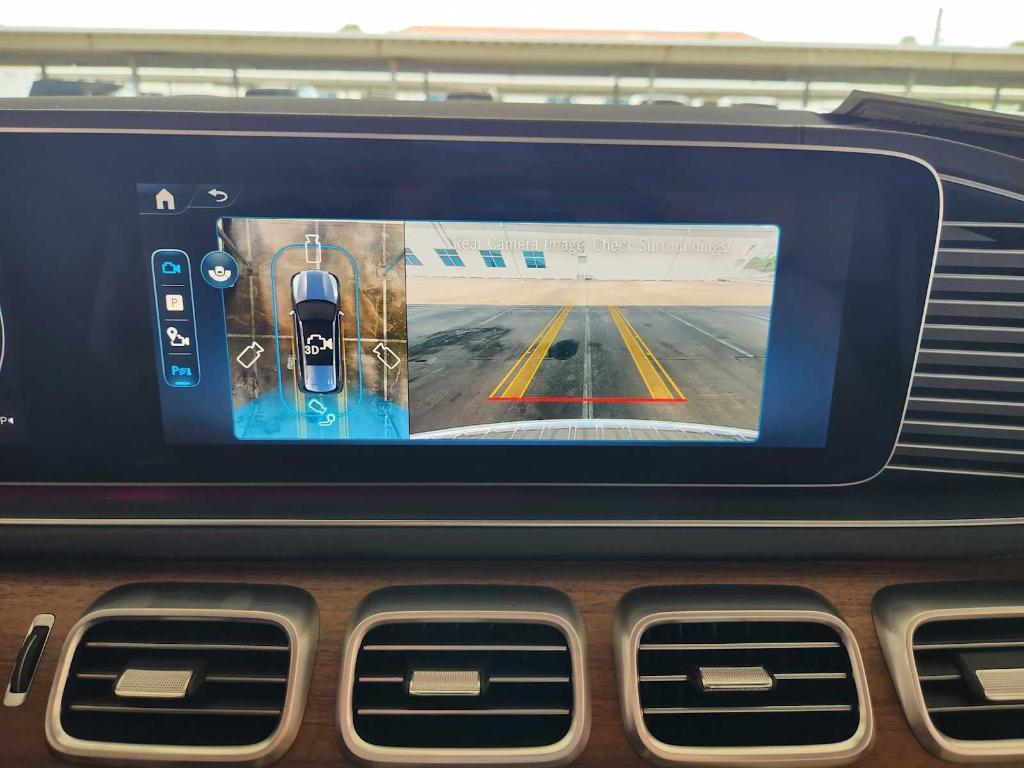 new 2025 Mercedes-Benz GLS 450 car, priced at $103,345