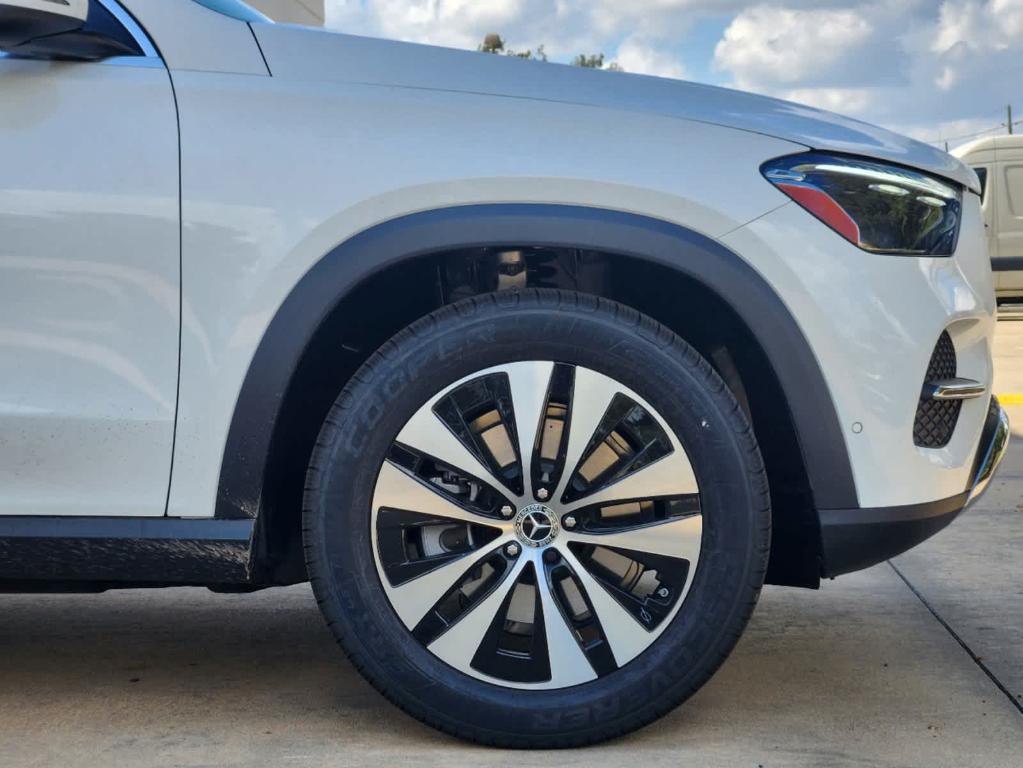 new 2025 Mercedes-Benz GLE 350 car, priced at $70,475