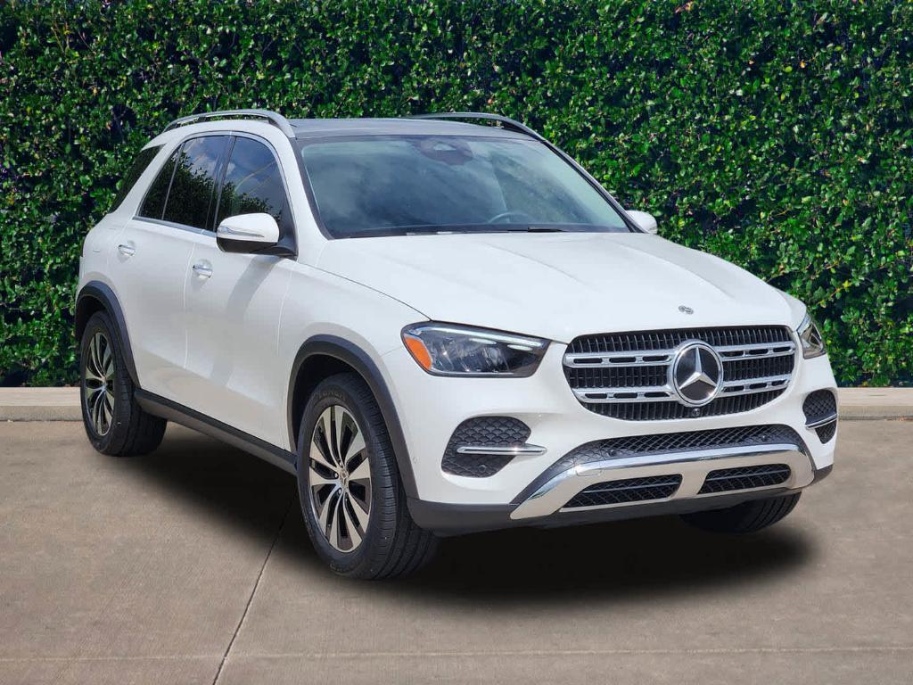 used 2025 Mercedes-Benz GLC 300 car, priced at $44,990