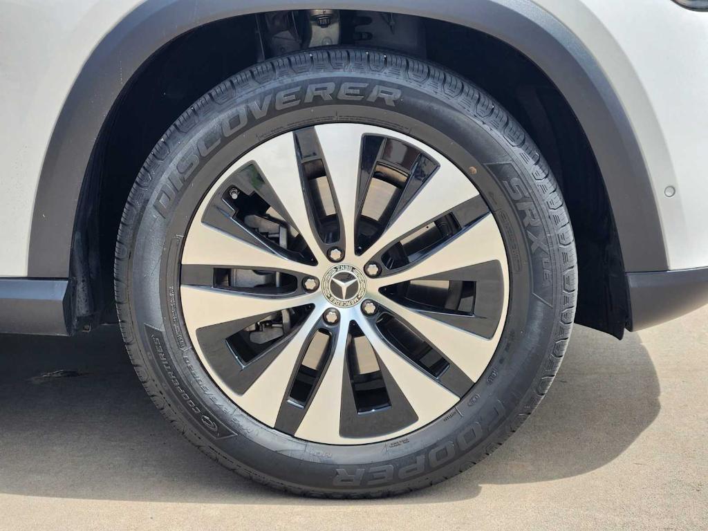 used 2025 Mercedes-Benz GLC 300 car, priced at $44,990