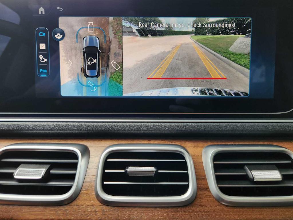 used 2025 Mercedes-Benz GLC 300 car, priced at $44,990