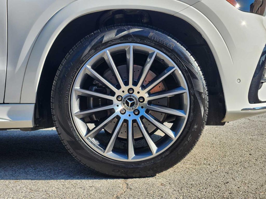 used 2024 Mercedes-Benz GLE 450 car, priced at $65,993