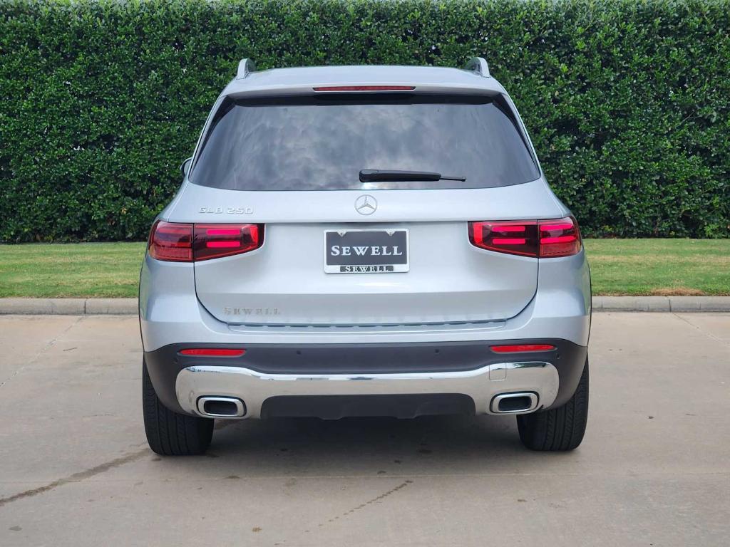 used 2025 Mercedes-Benz GLB 250 car, priced at $40,990