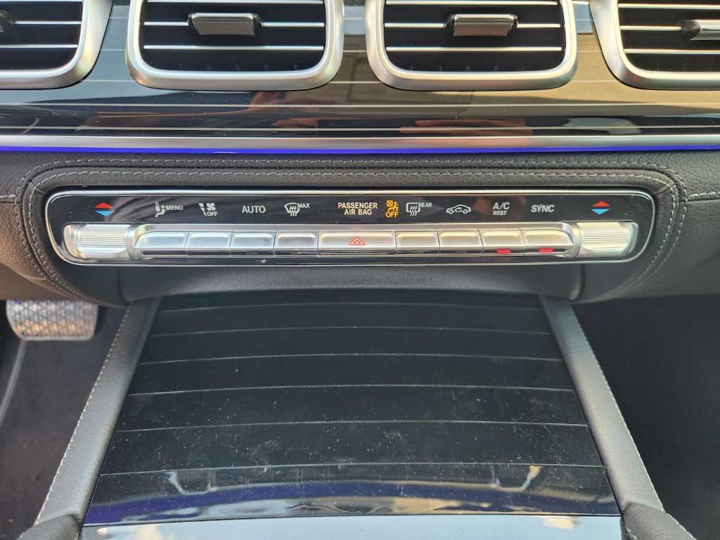 new 2025 Mercedes-Benz GLE 450 car, priced at $88,780