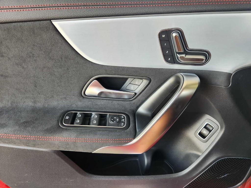 new 2025 Mercedes-Benz CLA 250 car, priced at $53,940
