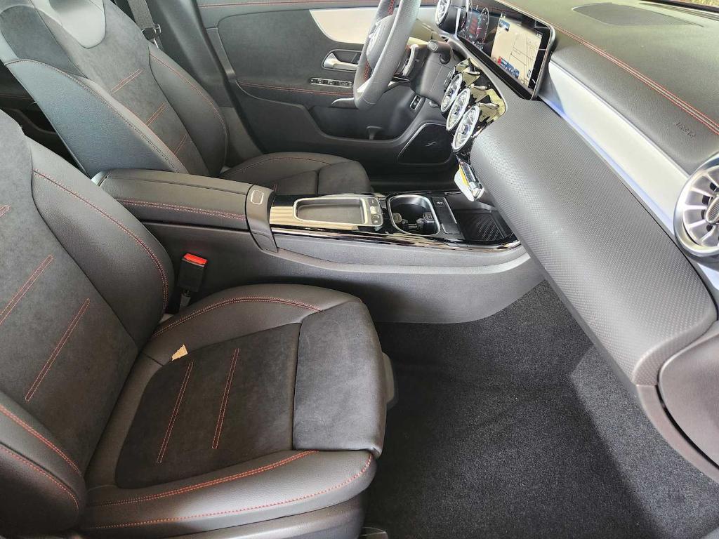 new 2025 Mercedes-Benz CLA 250 car, priced at $53,940