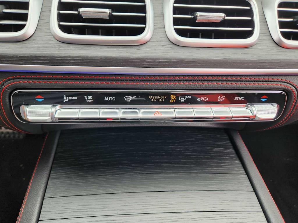 new 2025 Mercedes-Benz AMG GLE 53 car, priced at $98,295