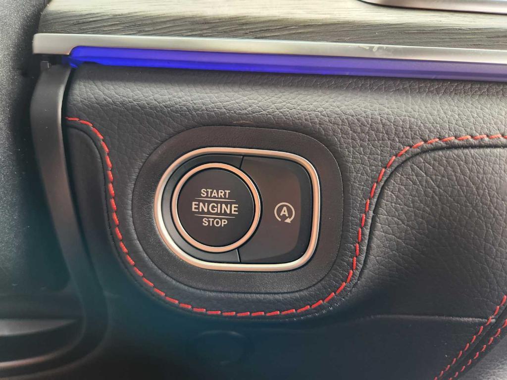 new 2025 Mercedes-Benz AMG GLE 53 car, priced at $98,295
