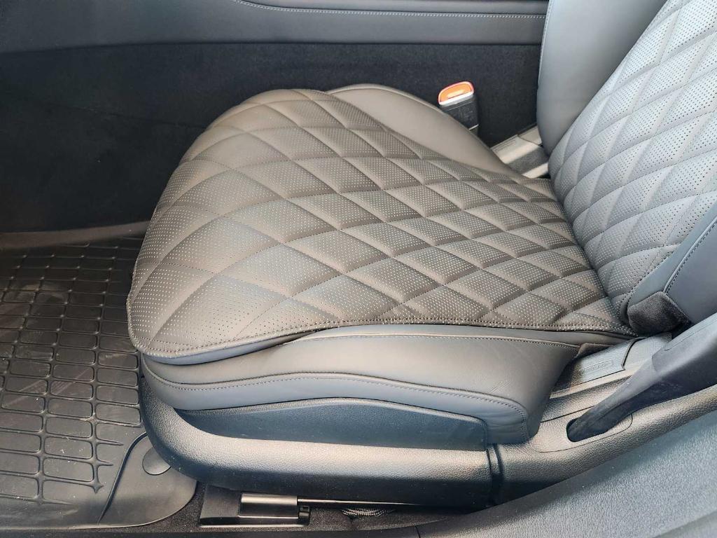 new 2025 Mercedes-Benz S-Class car, priced at $166,155