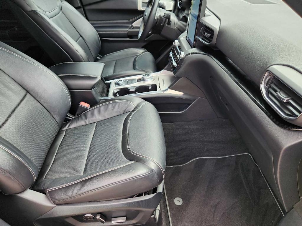 used 2020 Ford Explorer car, priced at $31,394
