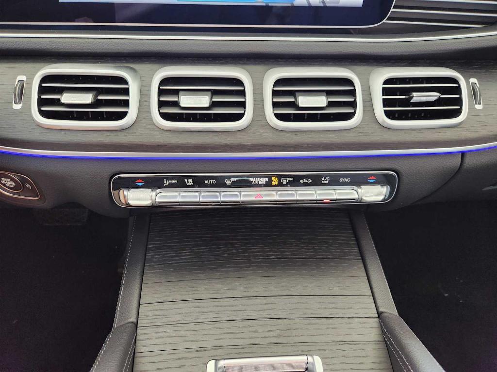 new 2025 Mercedes-Benz GLE 350 car, priced at $76,055