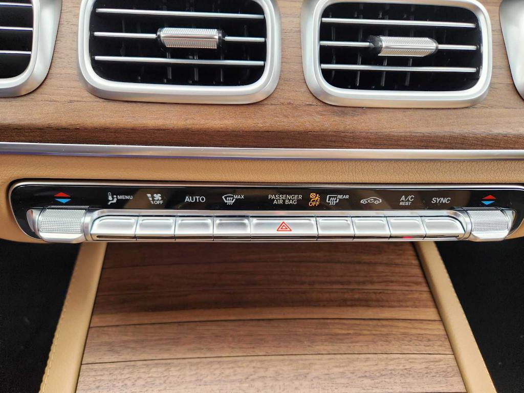 new 2025 Mercedes-Benz GLS 450 car, priced at $97,565