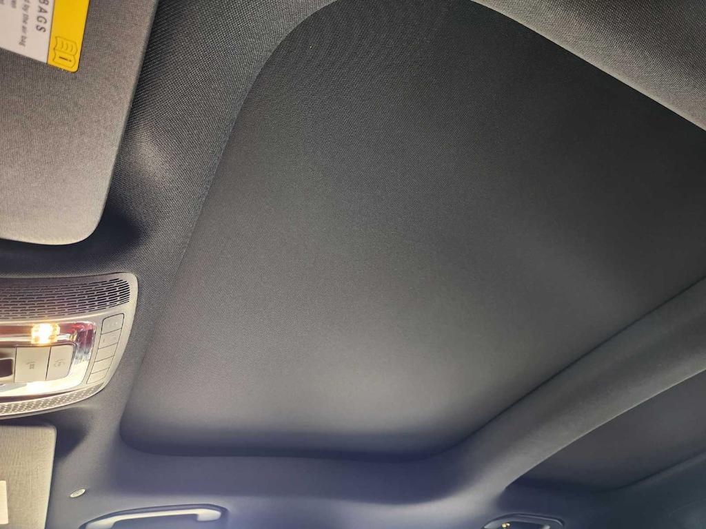 new 2025 Mercedes-Benz GLA 250 car, priced at $53,200