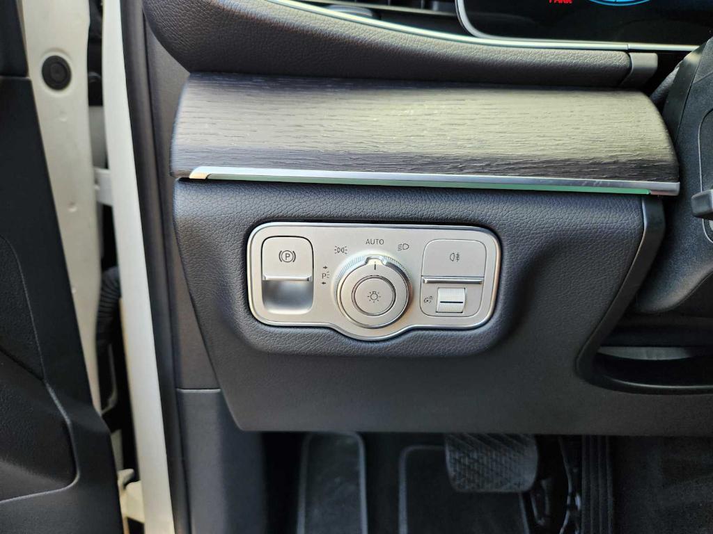 used 2022 Mercedes-Benz GLE 350 car, priced at $46,991