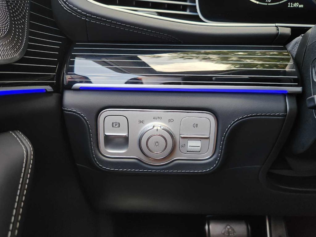 new 2025 Mercedes-Benz Maybach GLS 600 car, priced at $185,950