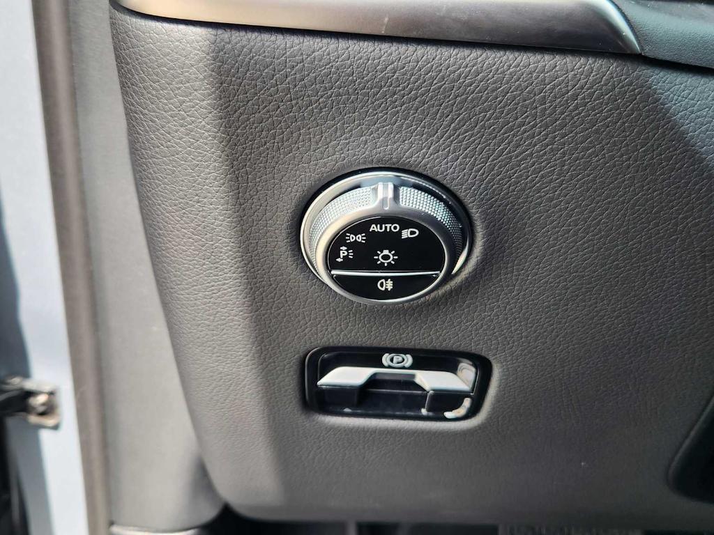 used 2025 Mercedes-Benz GLC 300 car, priced at $45,990