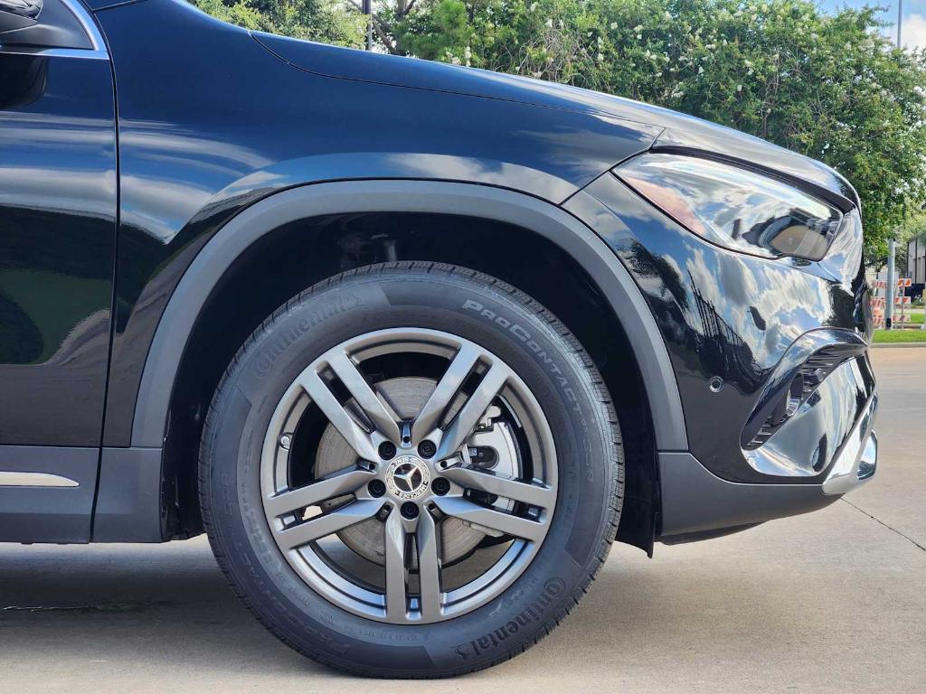 used 2025 Mercedes-Benz GLA 250 car, priced at $37,992
