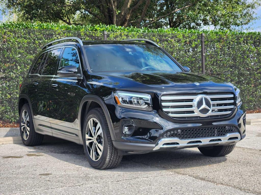 used 2025 Mercedes-Benz GLB 250 car, priced at $39,770