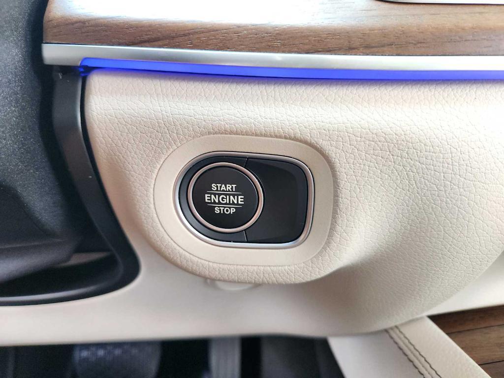 used 2025 Mercedes-Benz GLE 450e car, priced at $71,990