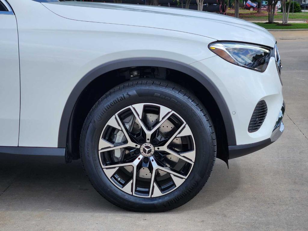 used 2025 Mercedes-Benz GLC 350e car, priced at $59,990