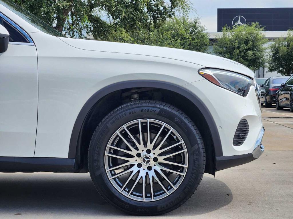 used 2025 Mercedes-Benz GLC 300 car, priced at $45,990