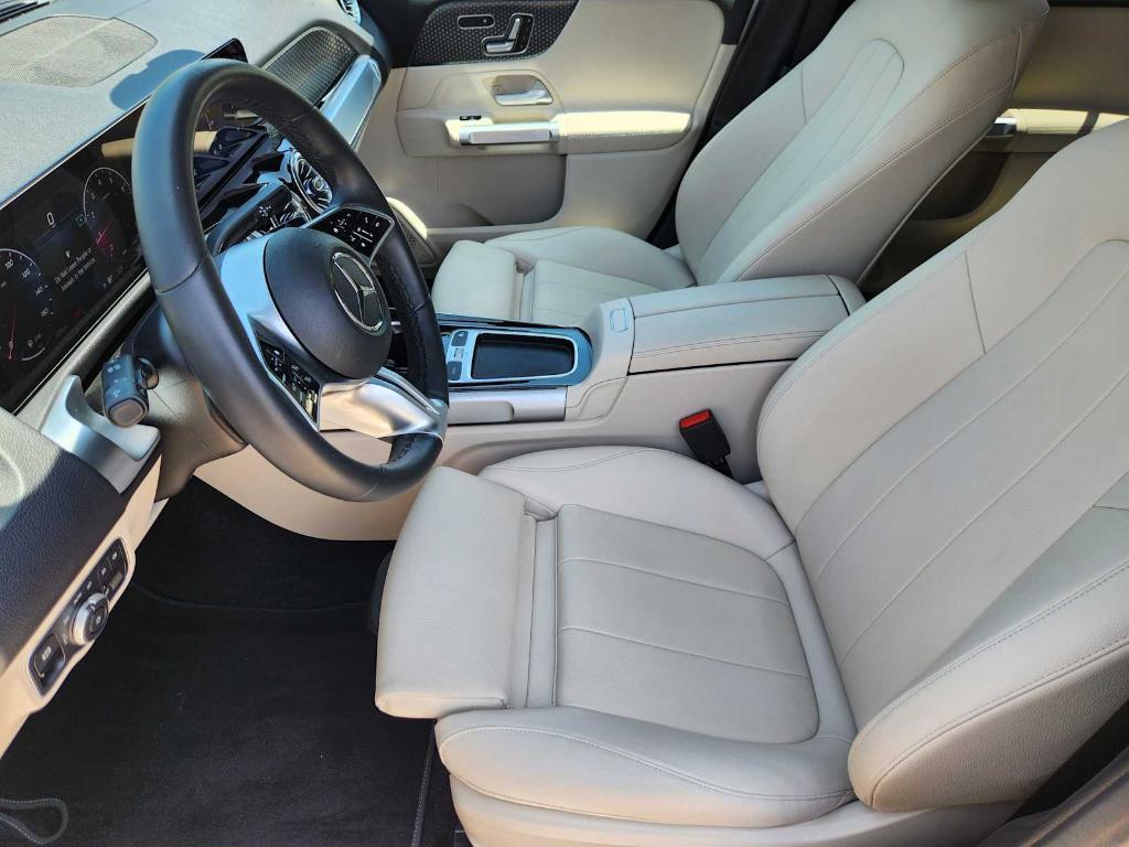 used 2025 Mercedes-Benz GLB 250 car, priced at $38,777
