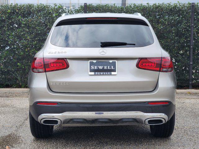 used 2020 Mercedes-Benz GLC 300 car, priced at $27,991