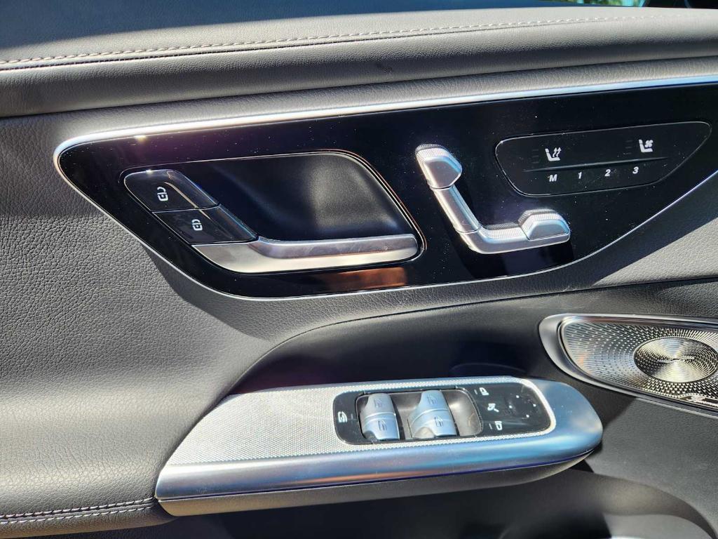 used 2025 Mercedes-Benz GLC 300 car, priced at $51,990