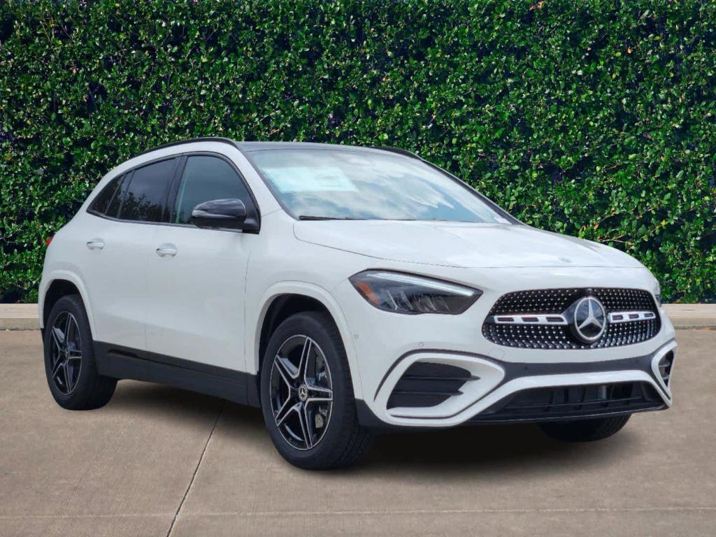 new 2025 Mercedes-Benz GLA 250 car, priced at $52,615