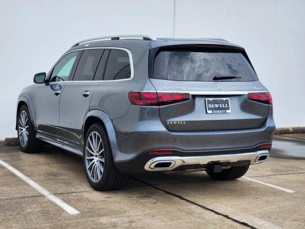 new 2025 Mercedes-Benz GLS 450 car, priced at $96,495