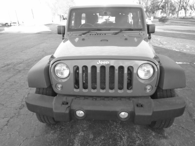 used 2014 Jeep Wrangler Unlimited car, priced at $18,397