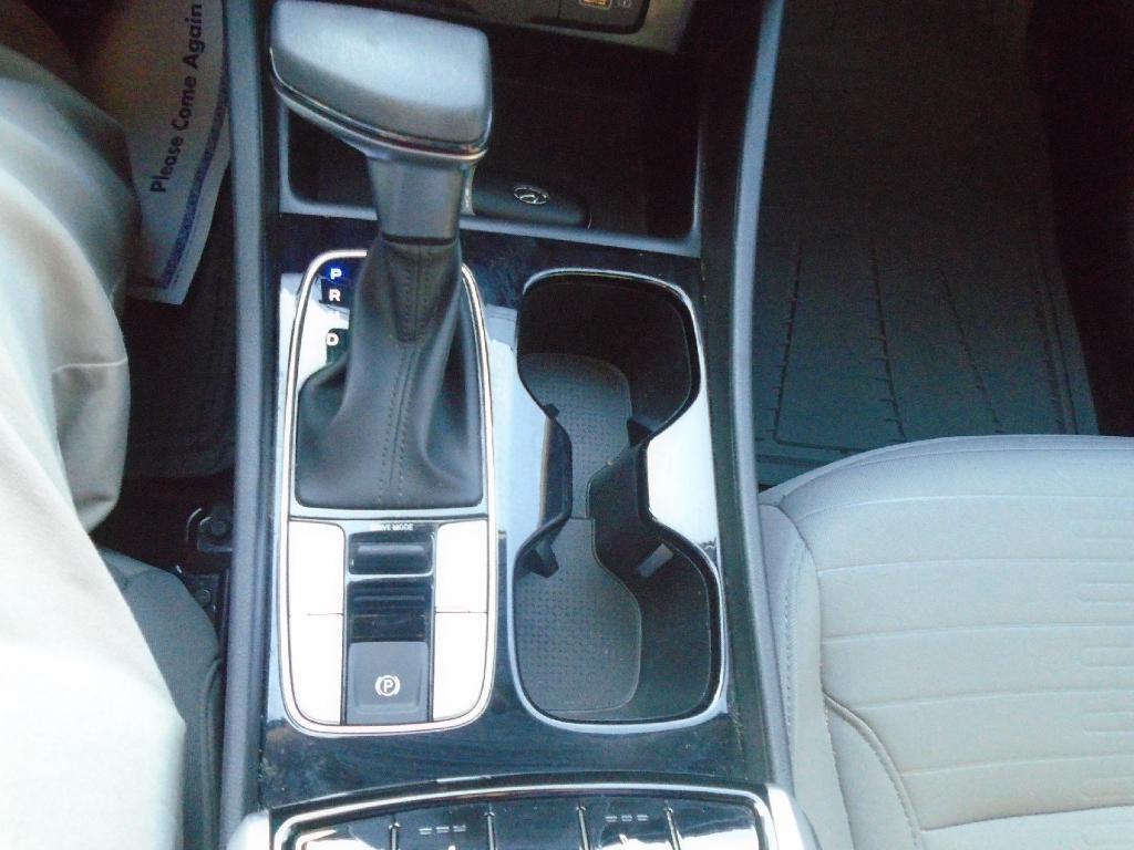 used 2023 Hyundai SANTA CRUZ car, priced at $25,990