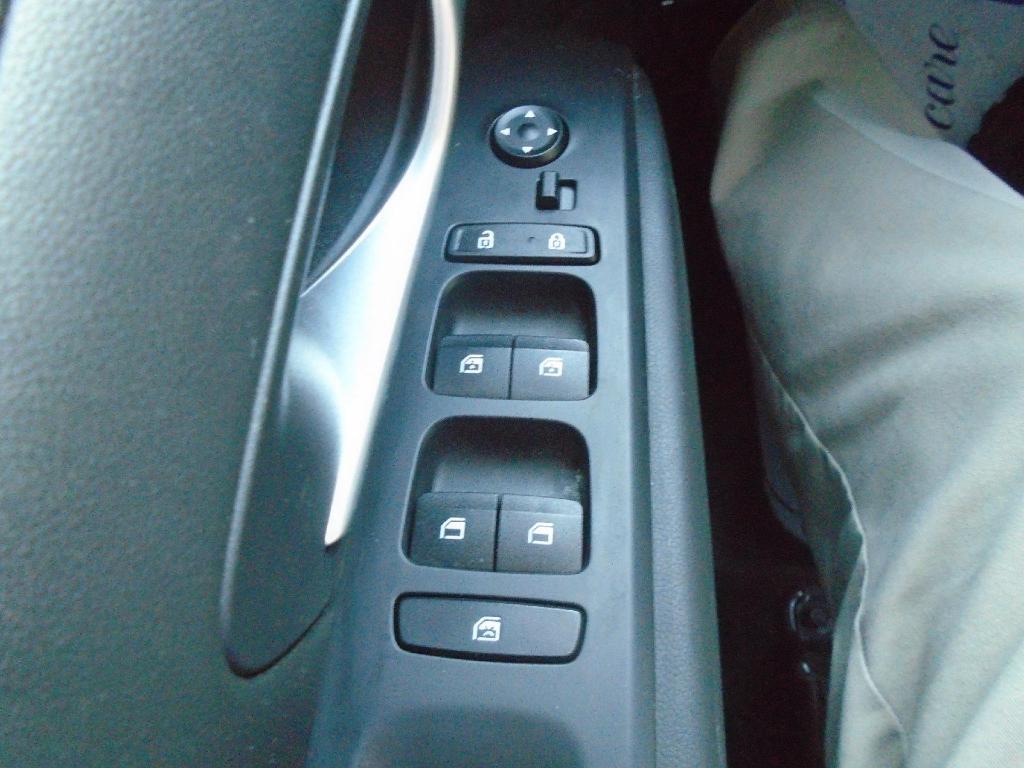 used 2023 Hyundai SANTA CRUZ car, priced at $25,990