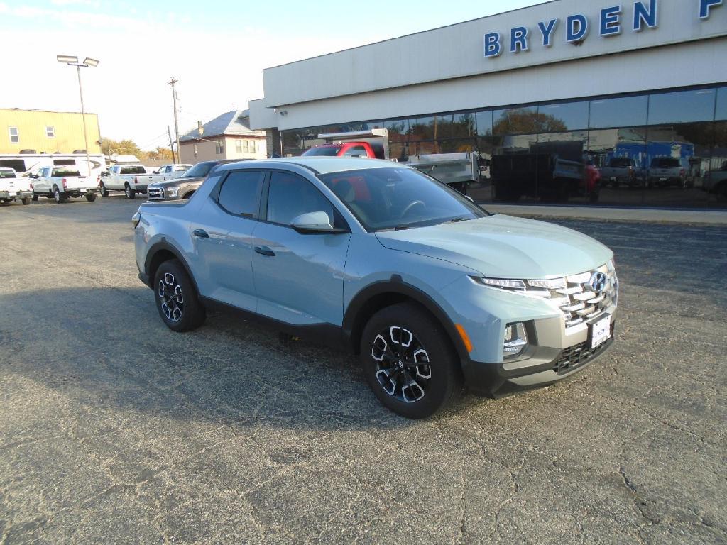 used 2023 Hyundai SANTA CRUZ car, priced at $25,990