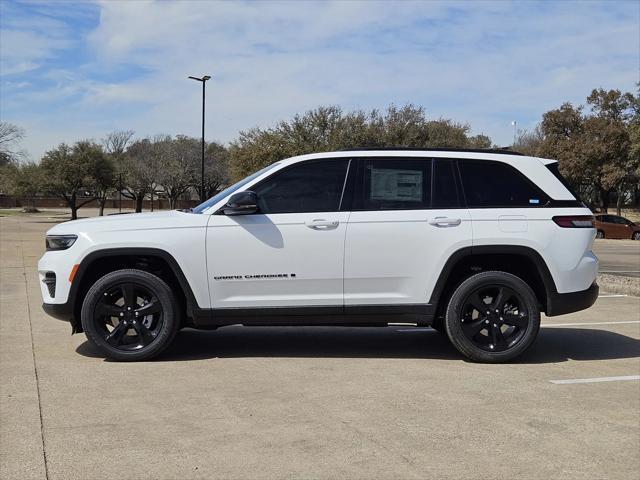 new 2025 Jeep Grand Cherokee car, priced at $42,766