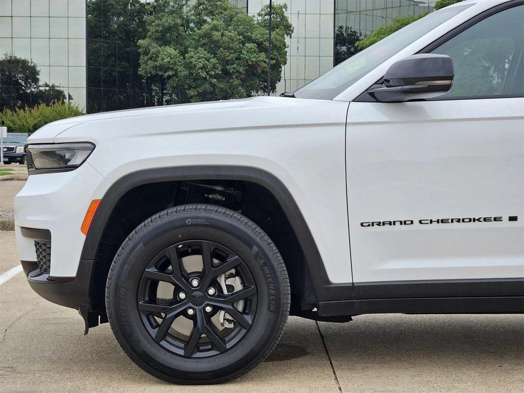 used 2024 Jeep Grand Cherokee L car, priced at $34,143