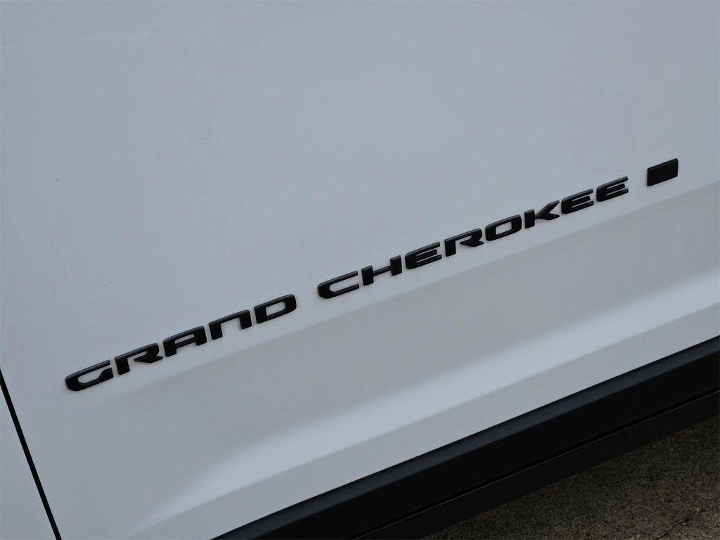 used 2024 Jeep Grand Cherokee L car, priced at $34,143