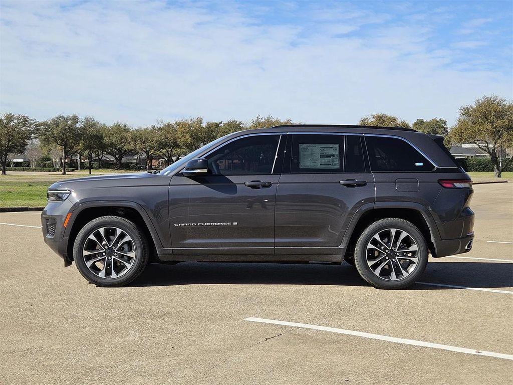 new 2025 Jeep Grand Cherokee car, priced at $52,420